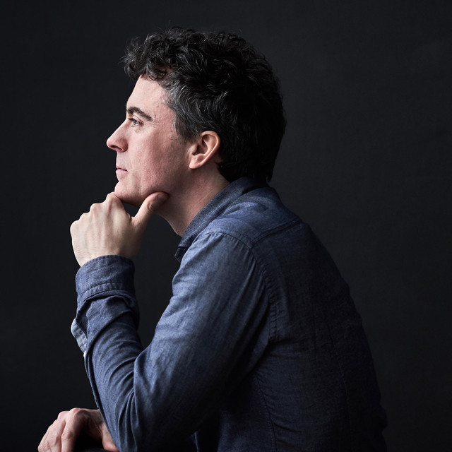 Paul Lewis photo