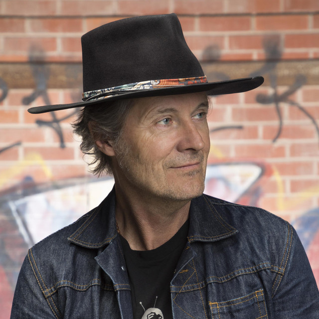 Jim Cuddy photo