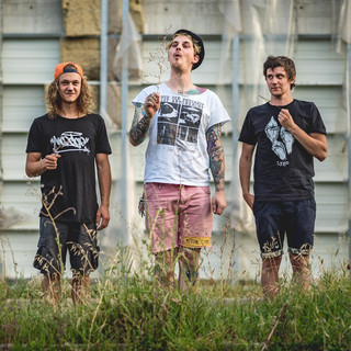 Antimanifest Photo