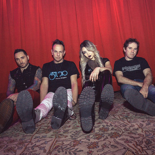 Reality Suite Photo