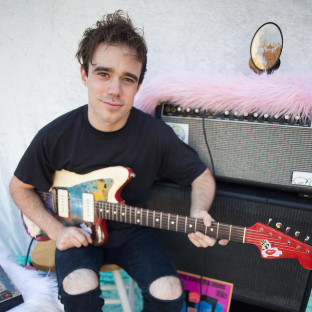 Avi Buffalo