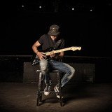 Ayron Jones Photo