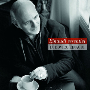 Einaudi essentiel album