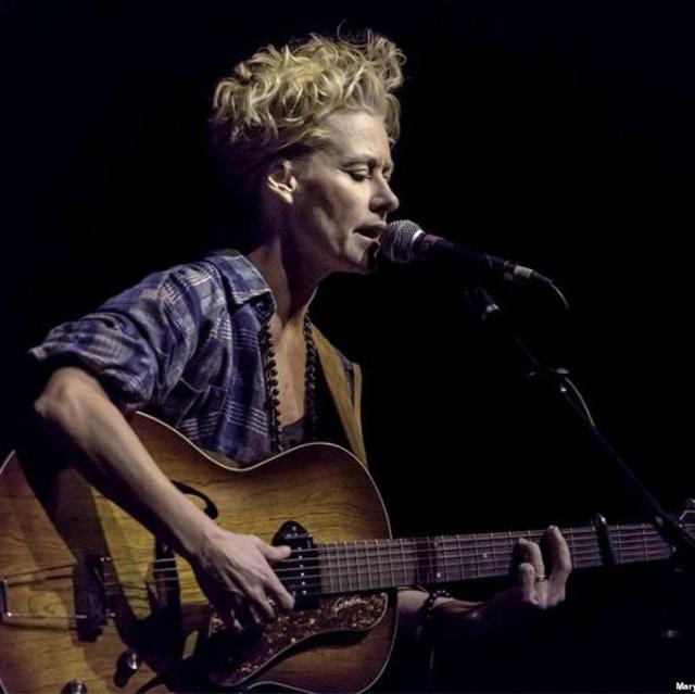 Shelby Lynne photo