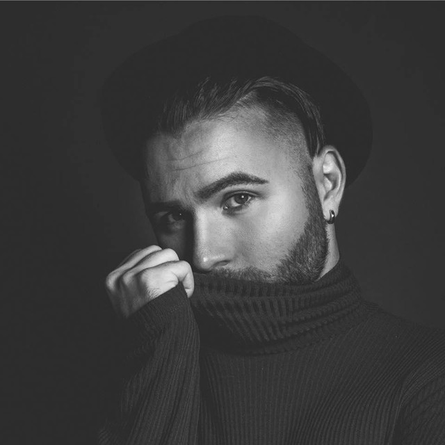 Daniel Johnson photo