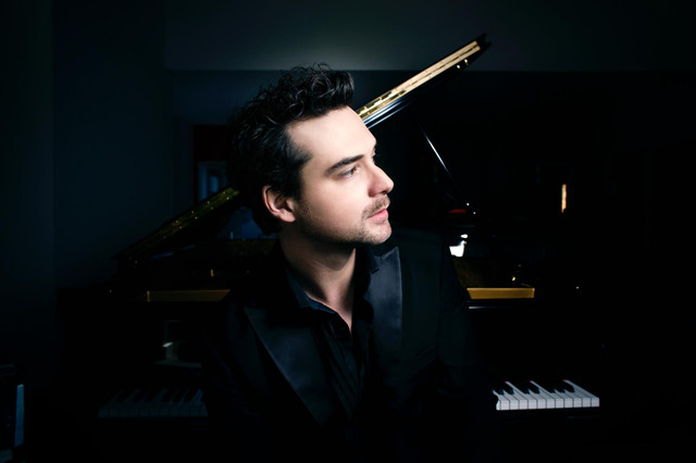 Michael Kaeshammer photo