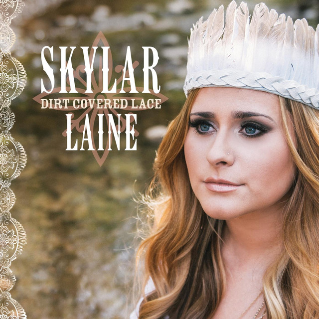 Skylar Laine Photo