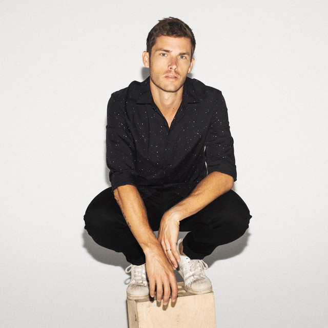 Jon McLaughlin photo
