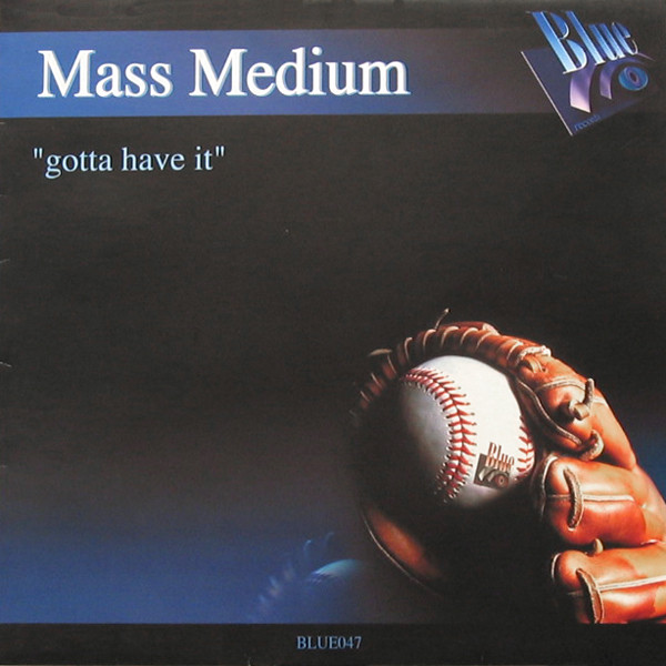 Mass Medium Photo