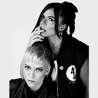 BONES UK Photo