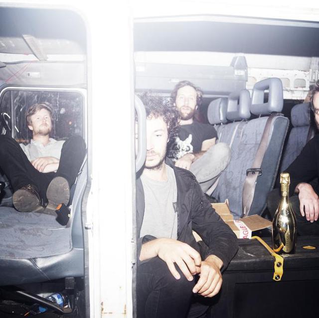 Spectres photo