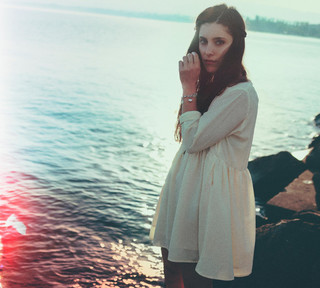 Nadine Carina Photo