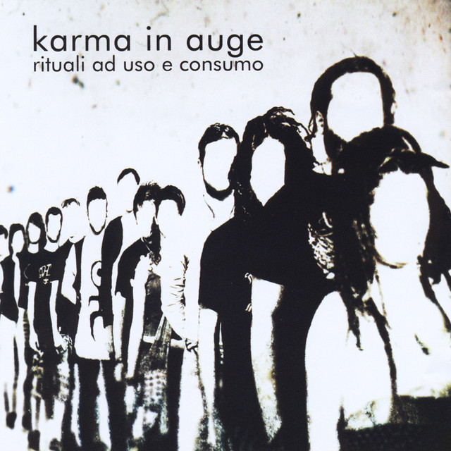 Karma in Auge Photo