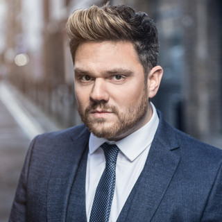 Mark Kingswood Photo