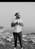 Yovng B profile