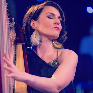 Alina Bzhezhinska Photo